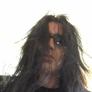 Meet your Posher, Troy